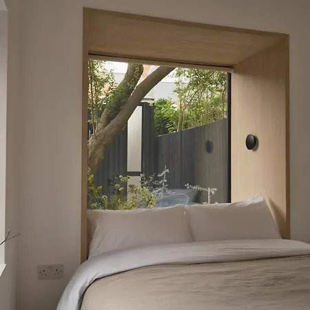 Japandi Escape 3Br Designer Flat With Garden Apartment Oxford Exterior photo