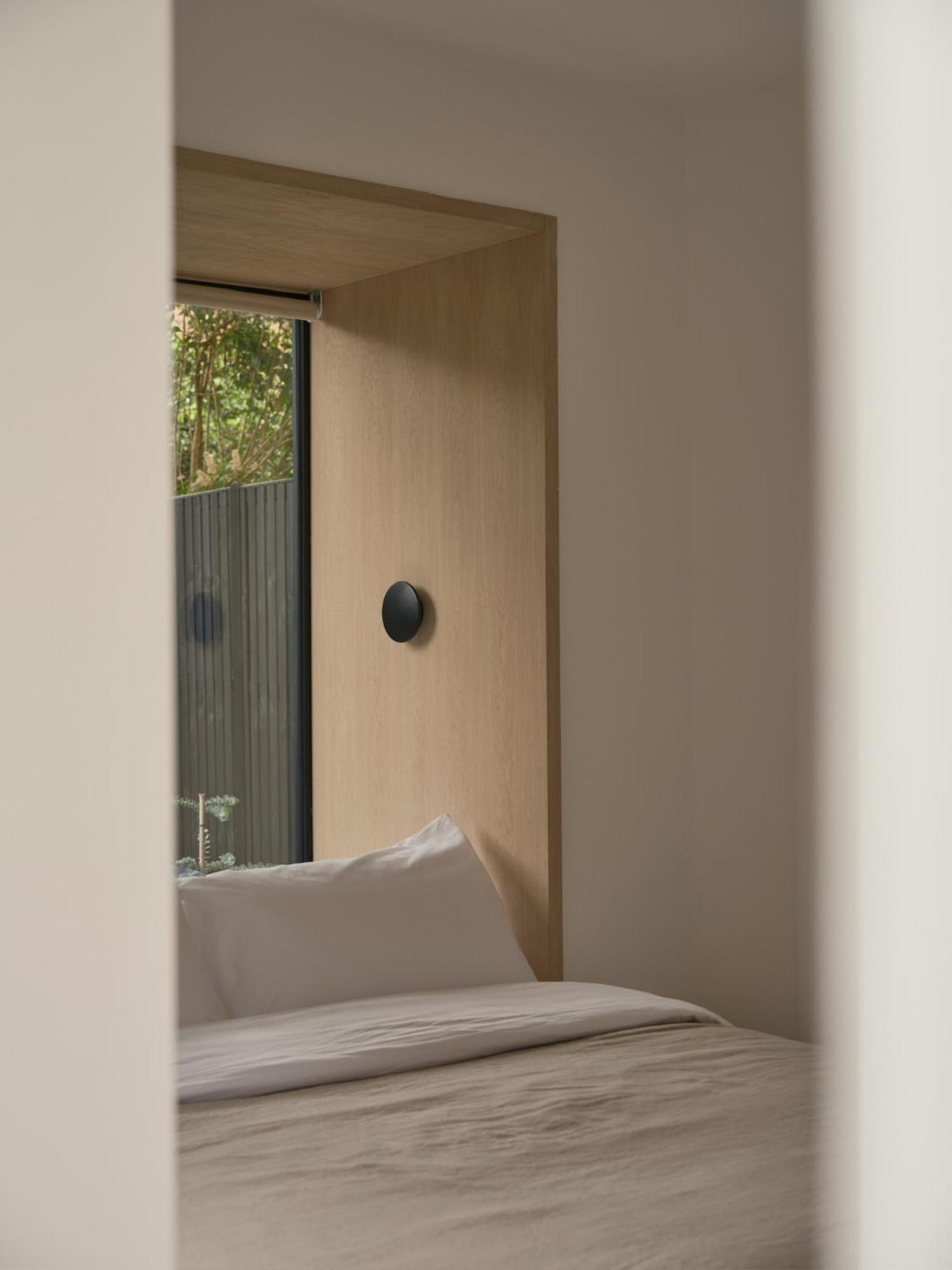 Apartment Japandi Escape 3br Designer Flat With Garden